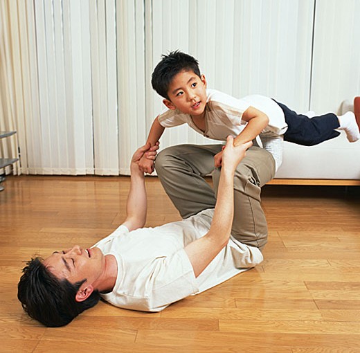子どもの体にいっぱい触ろう